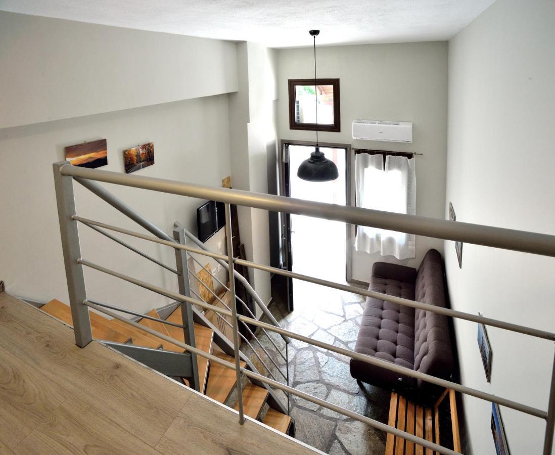 Suite Loft Apartment Konstantinidis Nea Poteidaia Dış mekan fotoğraf